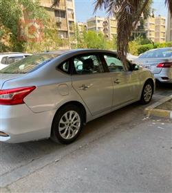 نيسان سنترا